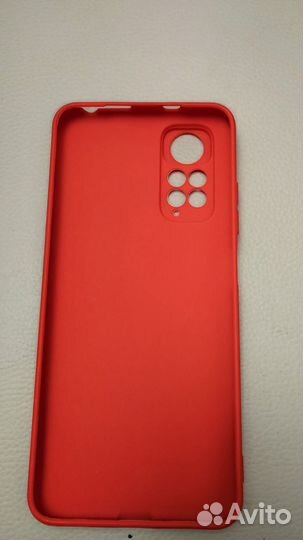 Чехол на телефон