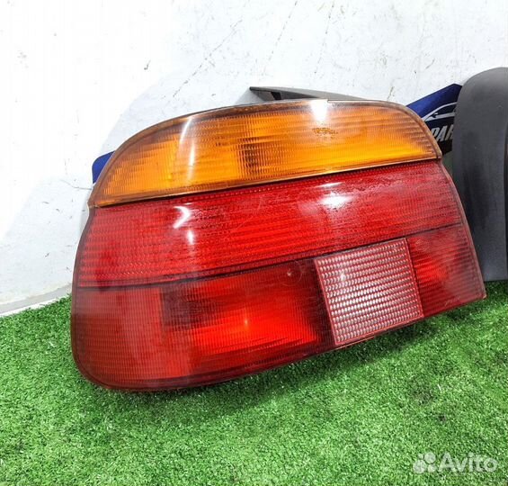 Фонарь задний BMW E39 дорест (компл)