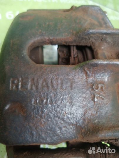 Суппорт передний левый Renault Laguna 1 универсал