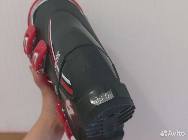 Горнолыжные ботинки детские