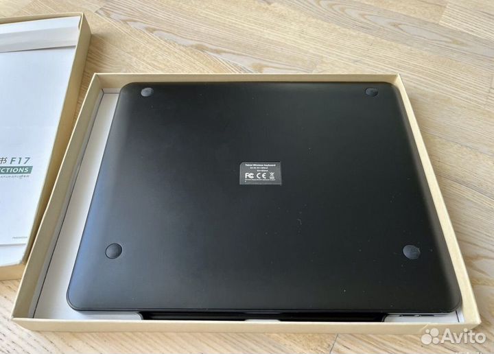 Чехол-клавиатура для iPad Pro 12.9 и iPad Pro 10,9