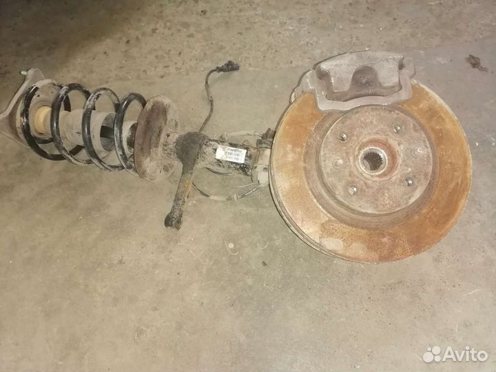 LADA granta стойка правая передняя