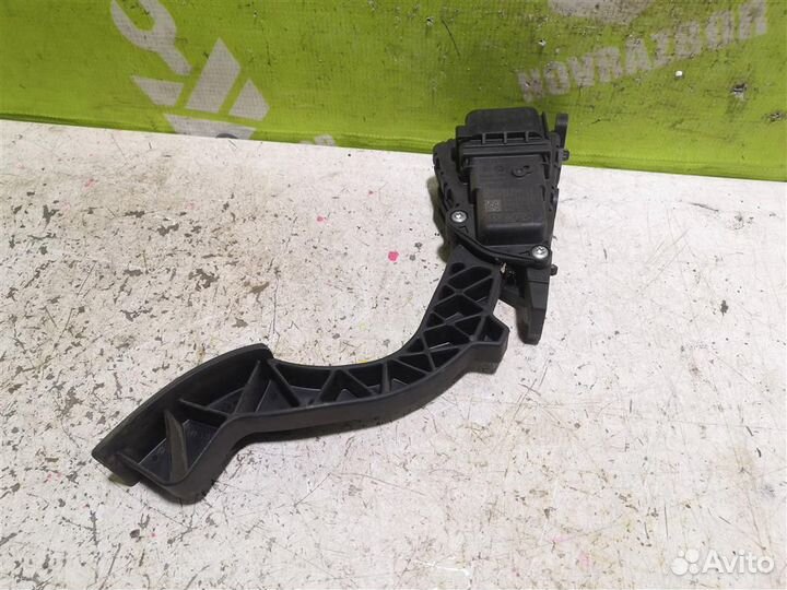 Педаль газа Форд Фокус 2