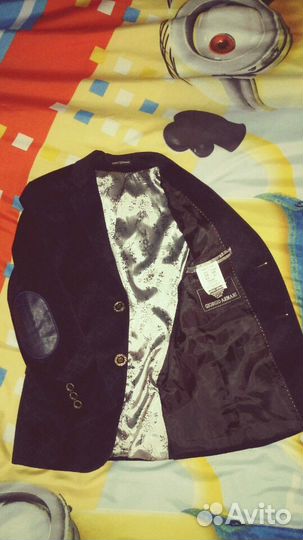 Велюровый детский пиджак