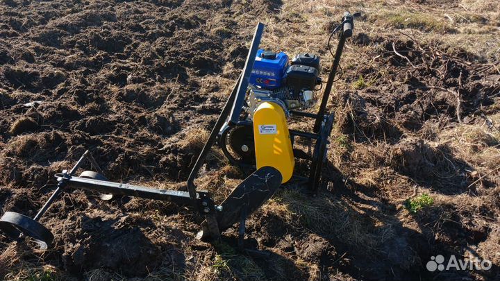 Мотолебедка ижтехмаш мл 1м с плугом и окучником