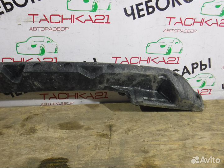 Абсорбер переднего бампера Toyota Land Cruiser 200