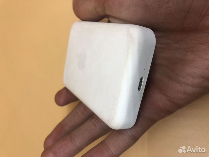 Apple MagSafe battery pack a2384 оригинал