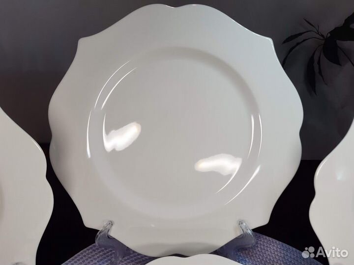 Тарелки фарфоровые Коллекция Belle от Nouvelle