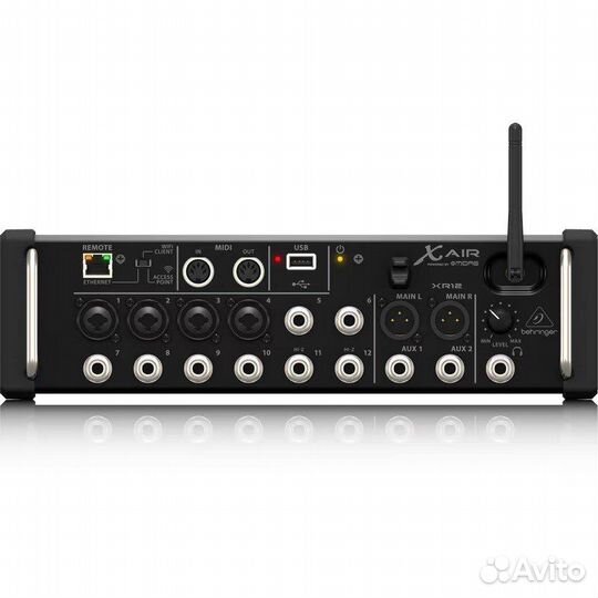 Behringer XR 18