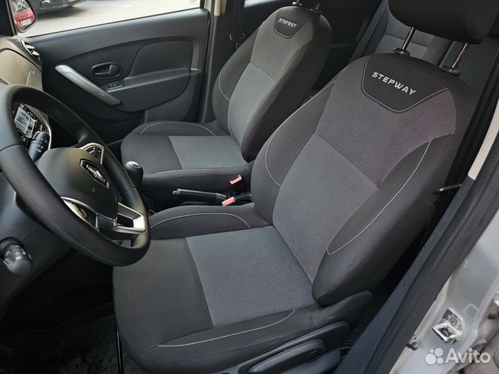 Renault Sandero Stepway 1.6 МТ, 2019, 19 000 км