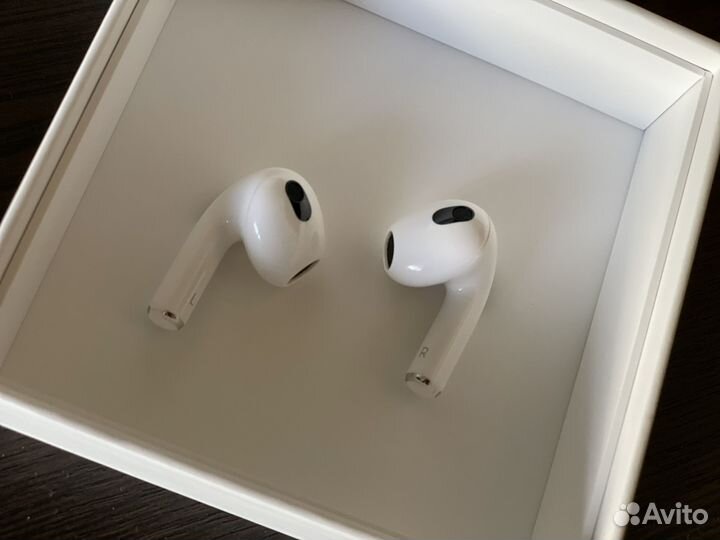 Наушники apple airpods 3 (идеальное состояние)