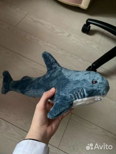 Мягкая игрушка акула