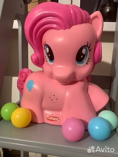 My Little Pony Пинки Пай с мячиками