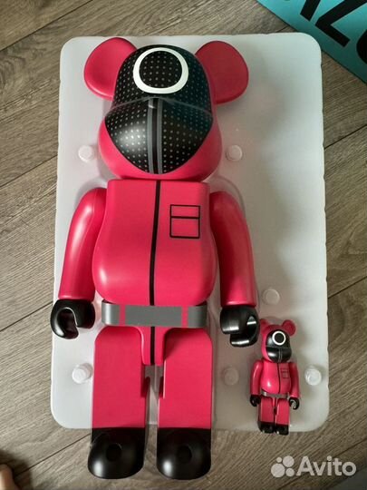 Bearbrick Squid Game Worker 400% + 100%