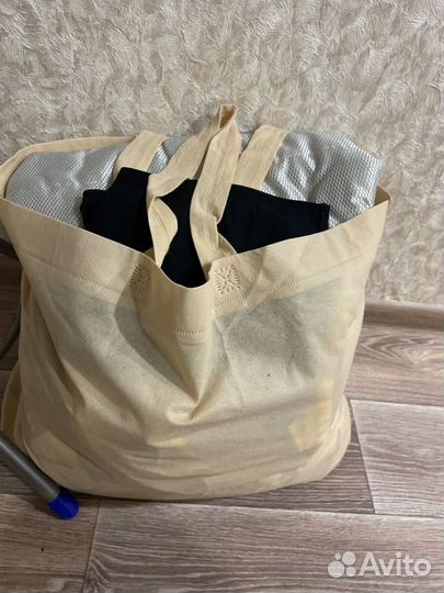 Пакет с куртками