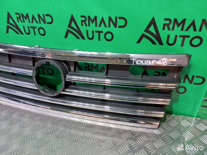 Решетка радиатора Volkswagen Touareg 3 2018-Нв