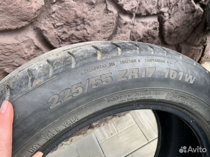 Kumho Ecsta HS51 225/55 R17 110W