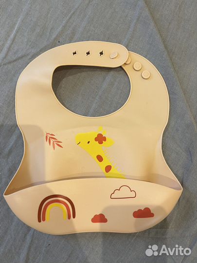 Нагрудник для кормления