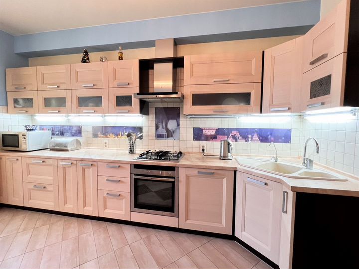 3-к. квартира, 106,1 м², 6/9 эт.