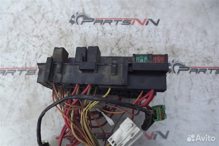 Блок предохранителей Рено Сценик