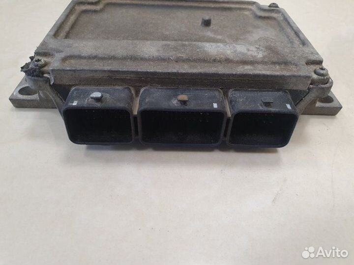 Блок управления двигателем Peugeot 307 psarfn10LH