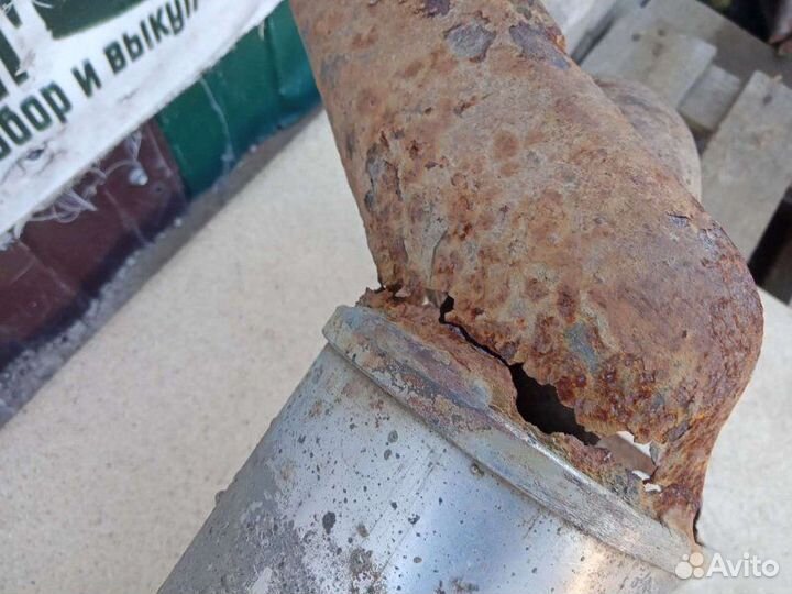 Банка задняя Mitsubishi Space Star 2002