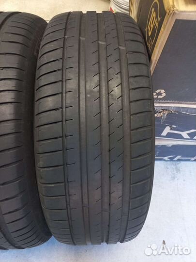 Michelin Pilot Sport 4 SUV 235/60 R18