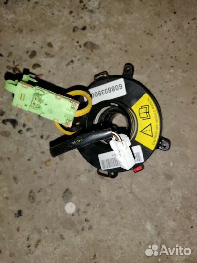 Подрулевой шлейф LADA Kalina