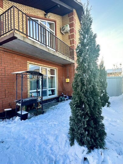 Таунхаус 137 м² на участке 3,5 сот.