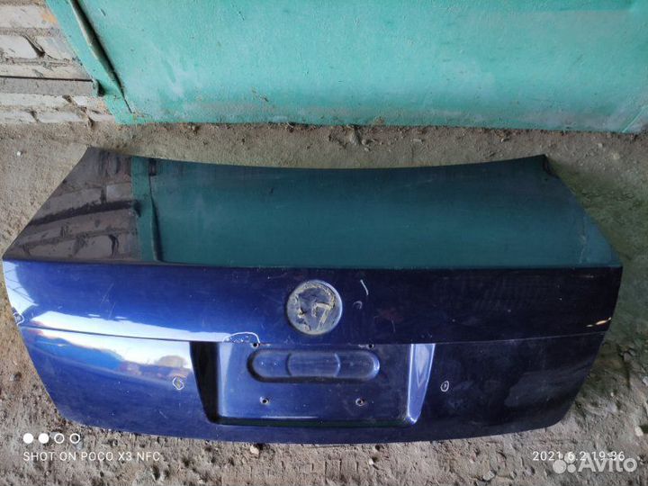 Крышка багажника Volkswagen Passat B5+ 1.8T AWM