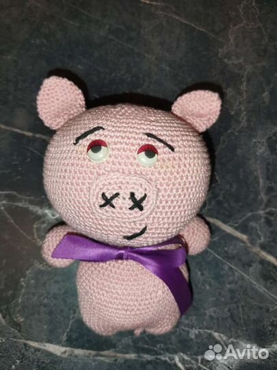 Вязаная игрушка. Хрюня