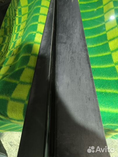 Молдинг двери передней правой Renault Captur