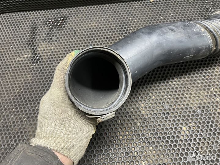 Воздуховод Ford Focus 1