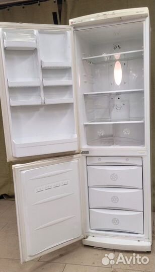Холодильник LG
