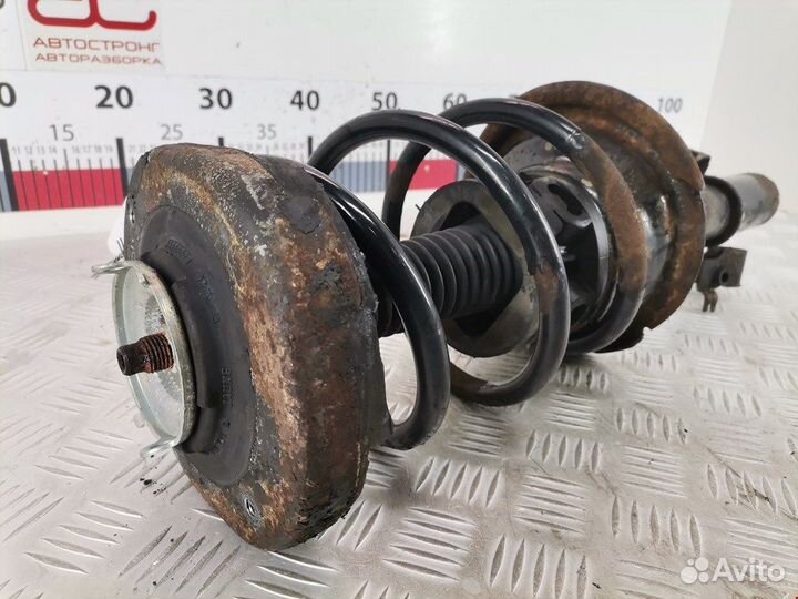 Стойка для Renault Scenic 1