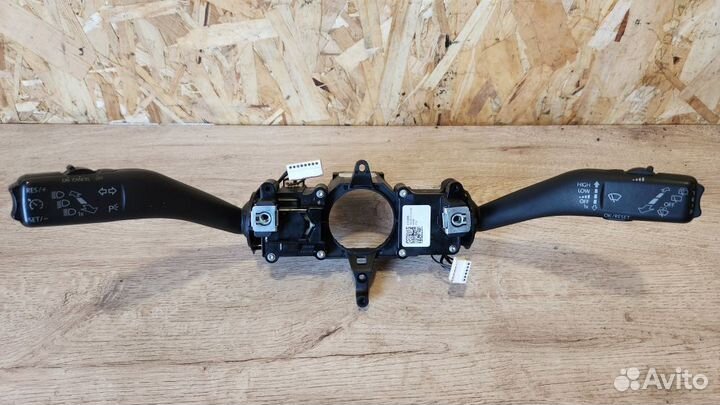 Подрулевой переключатель в сборе Octavia A5