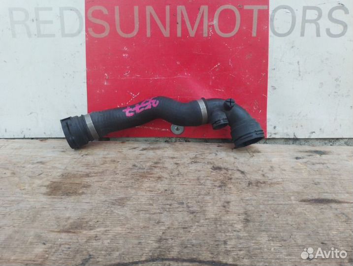 Патрубок системы охлаждения BMW 3 E46 2001-2005г