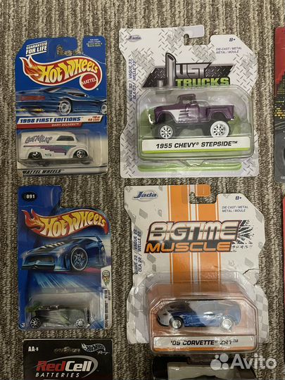 Hot Wheels Jada Johnny Lightning Revell Autoworld