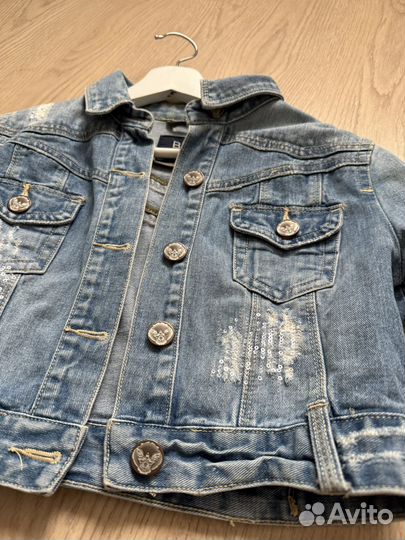 Джинсовая куртка bershka s