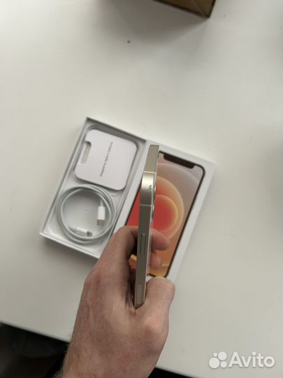 iPhone 12, 128 ГБ