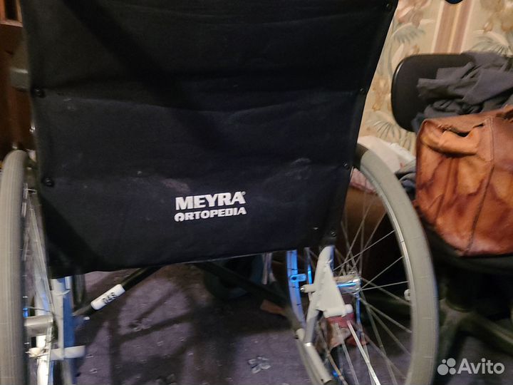 Инвалидная коляска складная бу