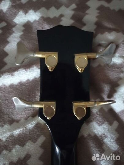 Бас гитара grass roots