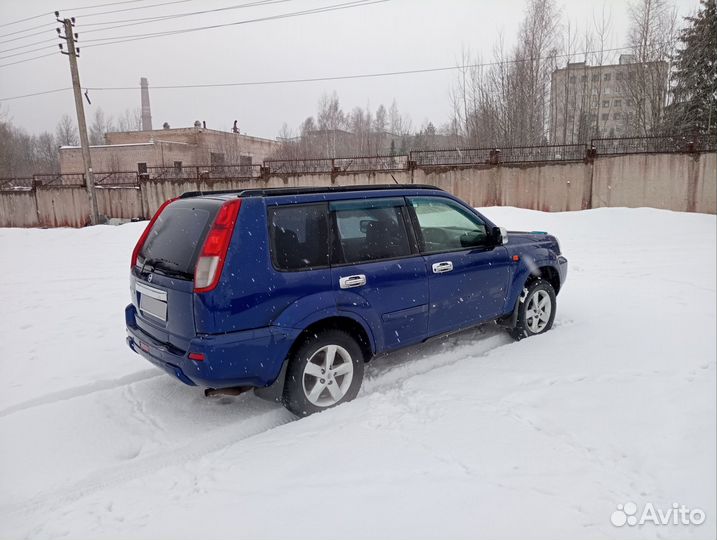 Nissan X-Trail 2.0 МТ, 2001, 299 000 км