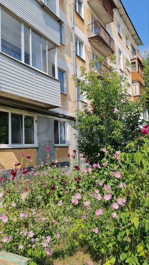 2-к. квартира, 47 м², 1/5 эт.