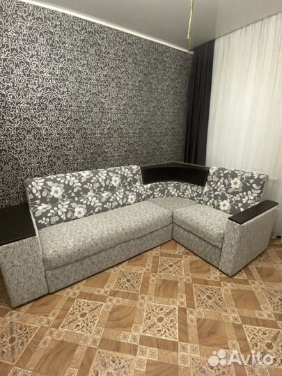 Угловой диван