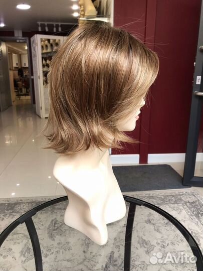 Парик на сетке Queen Comfort Ellen Wille