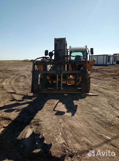 Аренда, услуги телескопического погрузчика Маниту