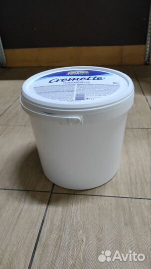 Ведро пластиковое с крышкой 10л, 5л