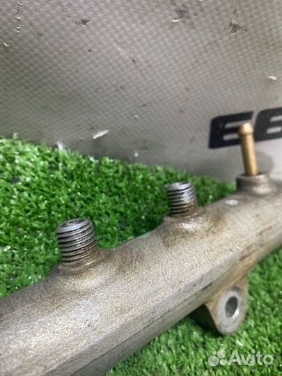 Топливная рейка Ford Ranger пикап 2 2007