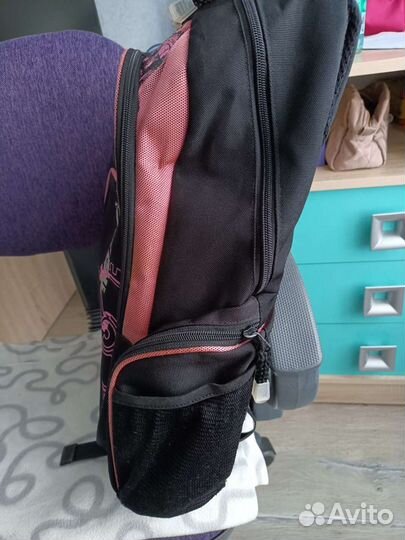 Школьный рюкзак